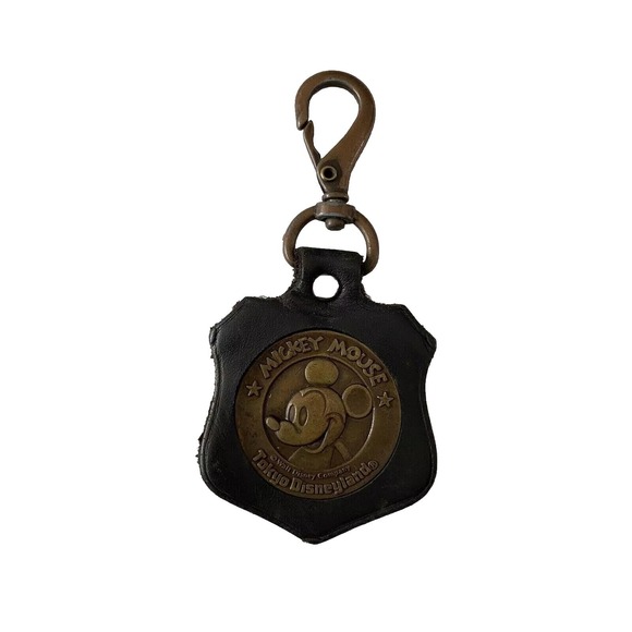 Disney Mickey Mouse‎ Walt Tokyo Disneyland Gold Black Leather Keyring Holder - Picture 1 of 4